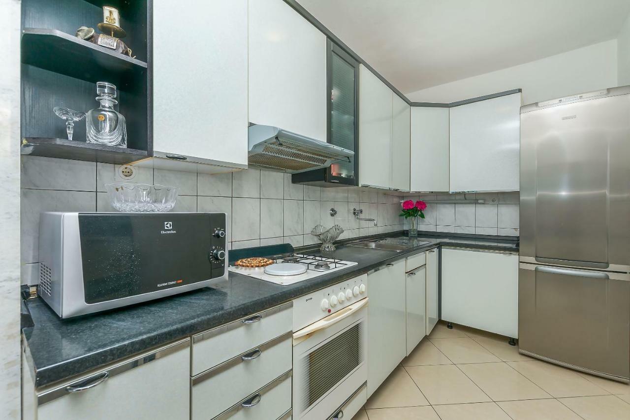 Apartment Marijana Омиш Экстерьер фото