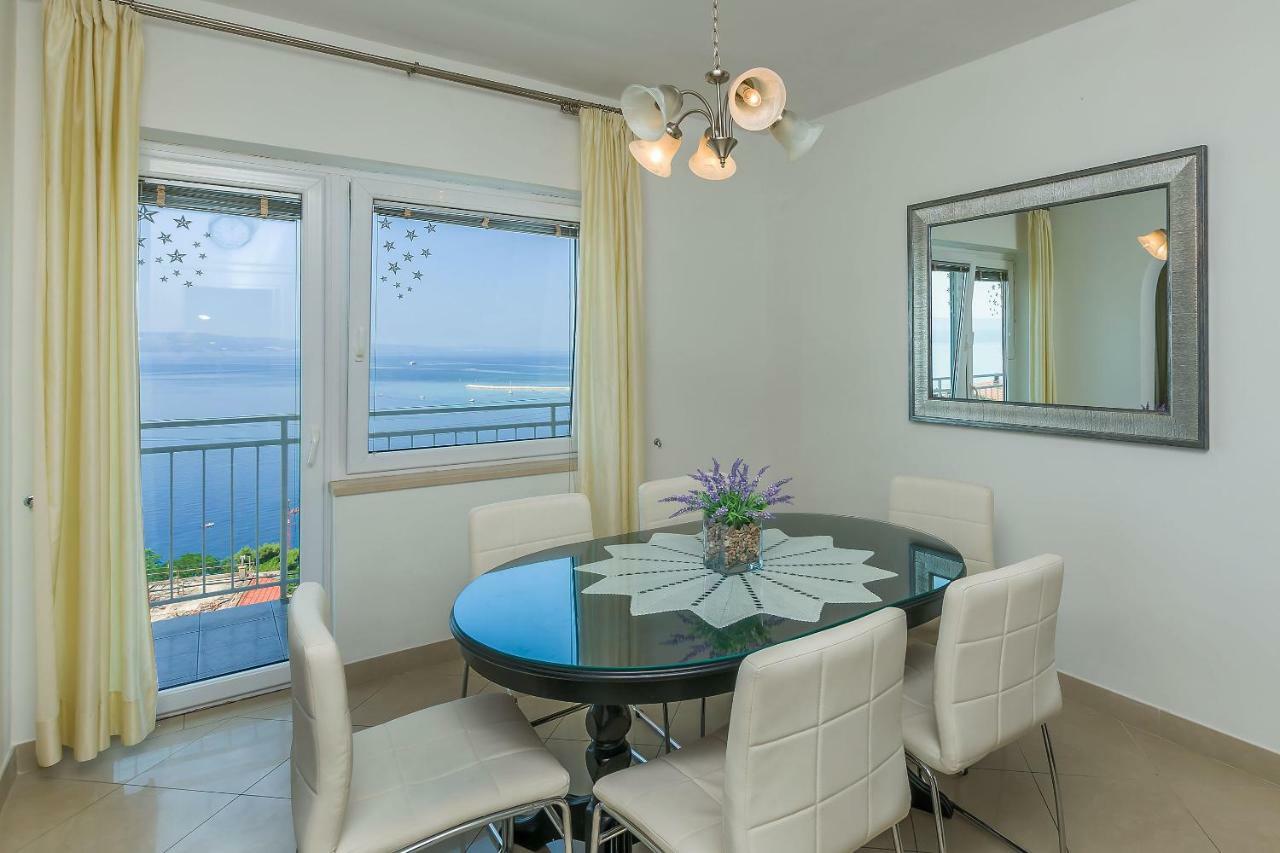 Apartment Marijana Омиш Экстерьер фото